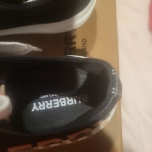 Boy kid shoes Burberry gymshoes,sandals flip-flop